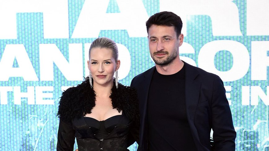 Lottie Moss Lights Up Billie Eilish Premiere with New Romance Amid Financial Struggles