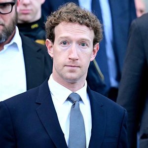 Mark Zuckerberg Faces Crucial Questions in Social Media Lawsuit