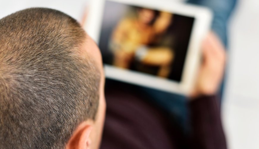 Shocking Surge: Government Devices Used for 12,557 X-Rated Content Searches in 2024