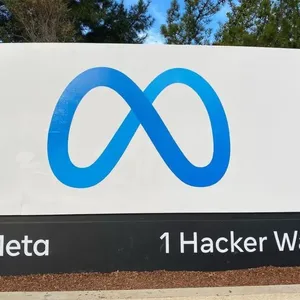 Meta AI Glasses: Your Private Moments May Be Unveiled Overseas