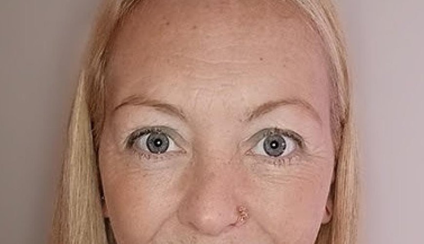 Fearless Skydive: Mum Takes the Plunge for Mental Health