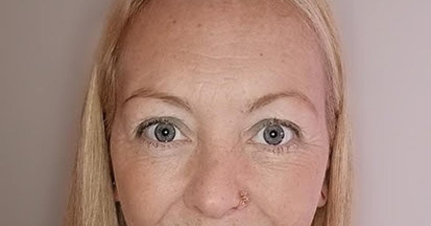 Fearless Skydive: Mum Takes the Plunge for Mental Health