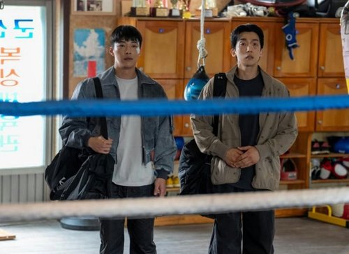 "Bloodhounds 2" Reigns as Netflix's Top Korean Drama – Smashing Global Charts