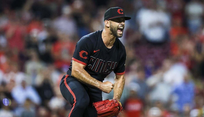Nick Martinez's Bold Rally Cry Captivates Cincinnati Reds Fans