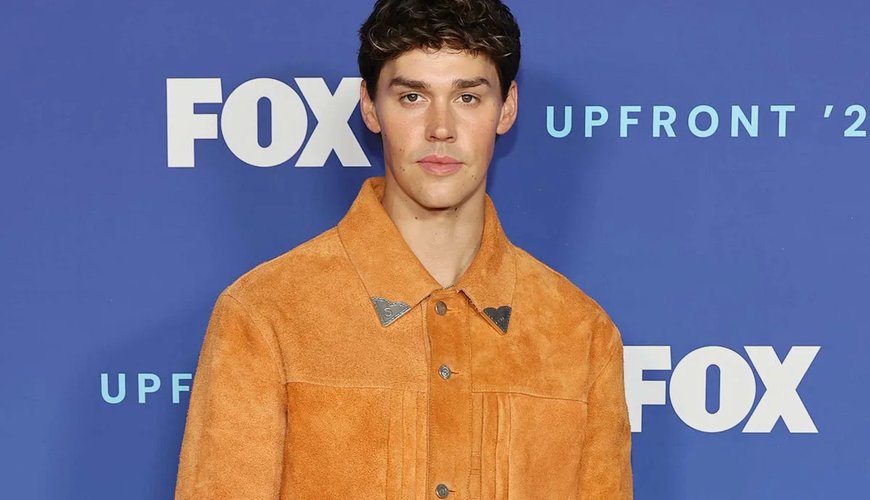 Noah Beck Steps Out Amid Family Scandal: Fox Upfront 2026 Appearance