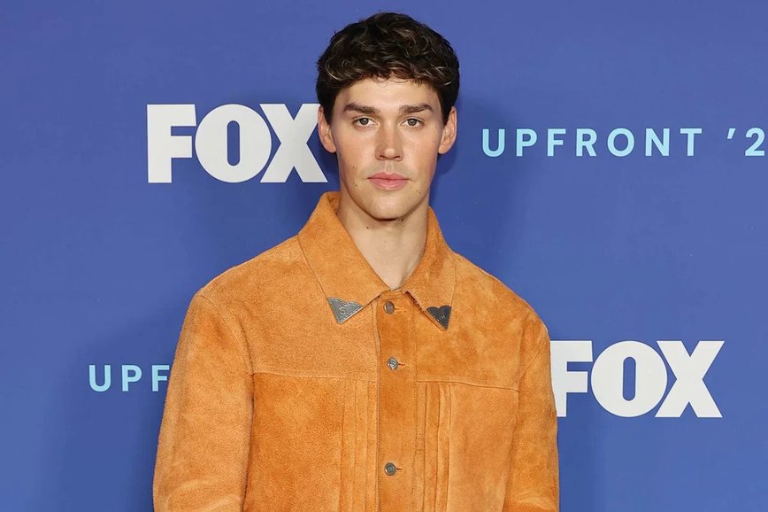 Noah Beck Steps Out Amid Family Scandal: Fox Upfront 2026 Appearance