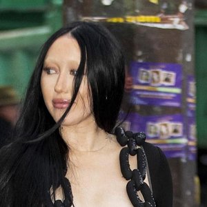 Noah Cyrus Turns Heads in Daring Fashion at Paris Couture Week