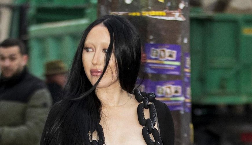 Noah Cyrus Turns Heads in Daring Fashion at Paris Couture Week