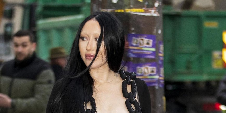 Noah Cyrus Turns Heads in Daring Fashion at Paris Couture Week