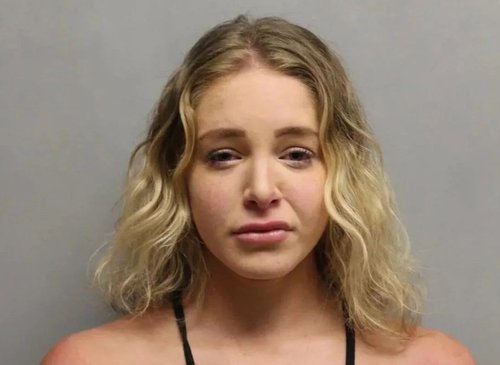 Courtney Clenney to Leverage Boyfriend’s Texts in Explosive Murder Trial