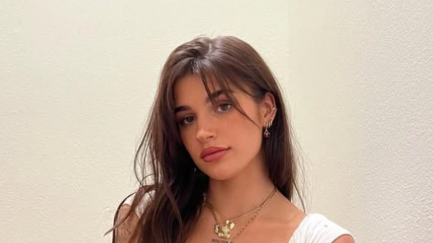 OnlyFans Star Drops Knowledge Bombs: A Class on the Realities of Online Fame