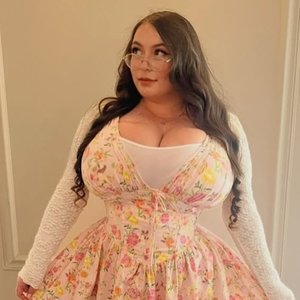 OnlyFans Star Summer Robert Splurges $50K on Flight Upgrades for Her 30R Bust