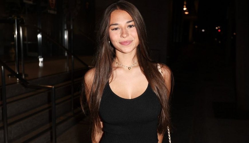 Sophie Rain's Bold Bikini Selfie Lights Up Social Media