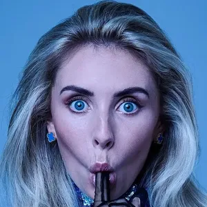 OnlyFans Star Bonnie Blu Faces Legal Trouble in Bali After Record-Breaking Session