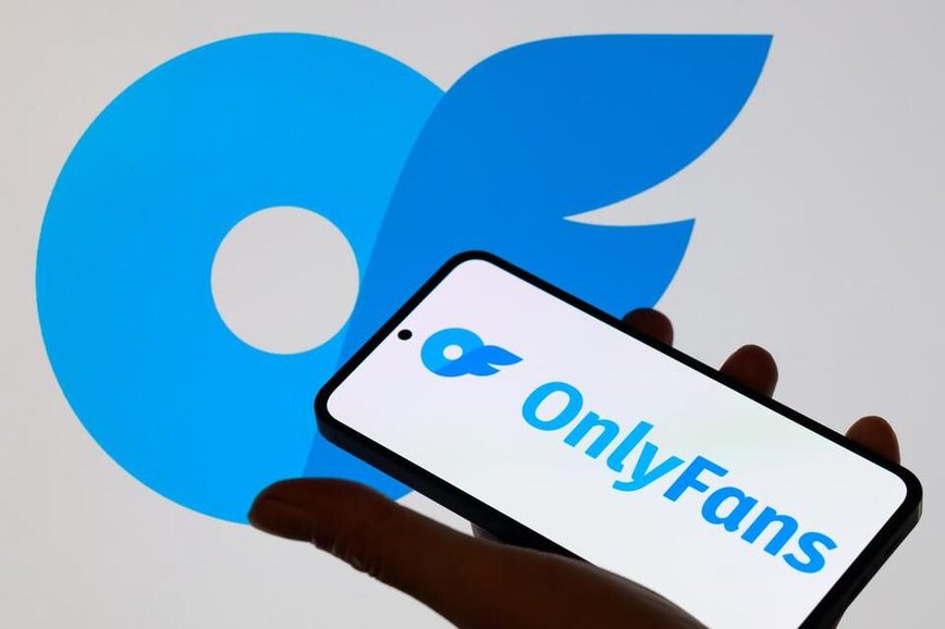 Capri Cavanni Swaps Vet Scrubs for OnlyFans Success