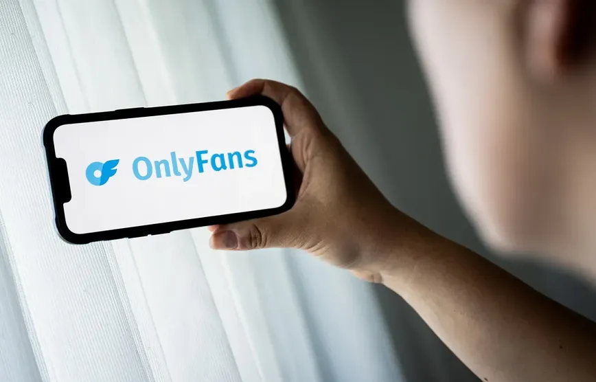OnlyFans Star Haley Nicole's Creepy Encounter with Obsessed Fan Raises Safety Concerns