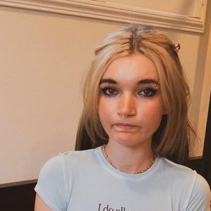 Madi Ruve Makes Waves with Holiday Generosity Amid OnlyFans Fame