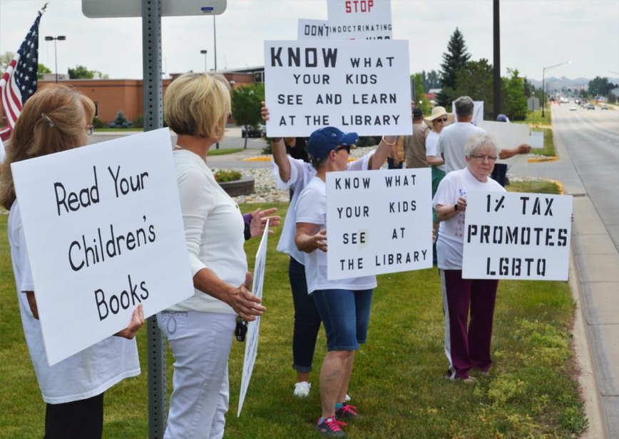 Wyoming Panel Moves to Keep R-Rated Reads from Minors