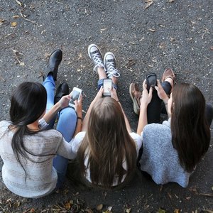 UK Lords Push for Age Ban on Social Media in Bold Move