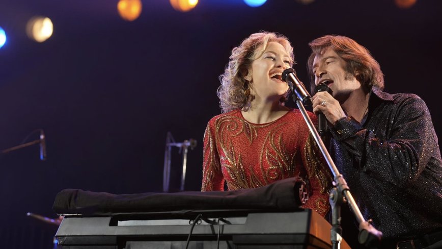 Hugh Jackman and Kate Hudson Channel Neil Diamond in 'Song Sung Blue'