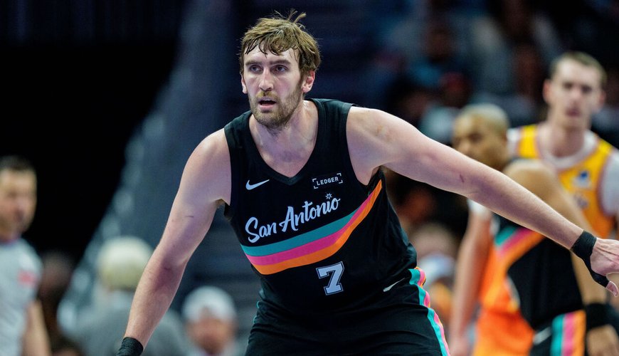 Kornet Urges Hawks to Drop Magic City Promotion