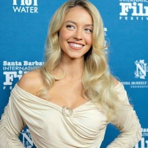 Sydney Sweeney's Daring Pink Bikini Stuns in 'Euphoria' Season 3 Poster