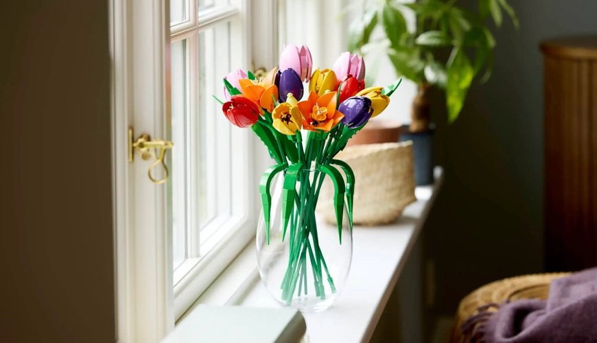 Bloom Into Spring: Discover These Gorgeous New Floral Lego Sets