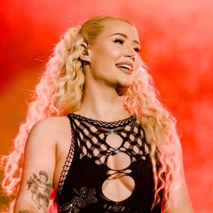 Meet the OnlyFans Royalty: Top Earners in 2026