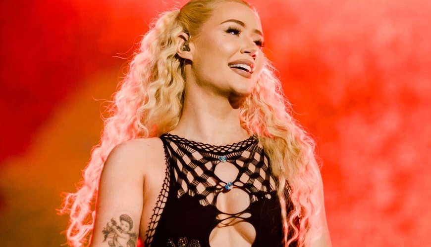 Meet the OnlyFans Royalty: Top Earners in 2026