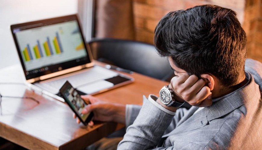 The Secret Habit Sabotaging Your Motivation, According to a Leading Psychologist