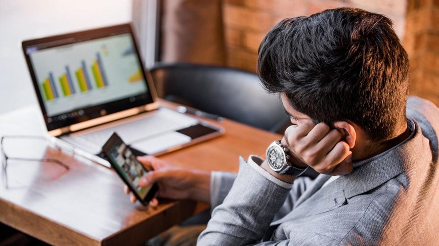 The Secret Habit Sabotaging Your Motivation, According to a Leading Psychologist