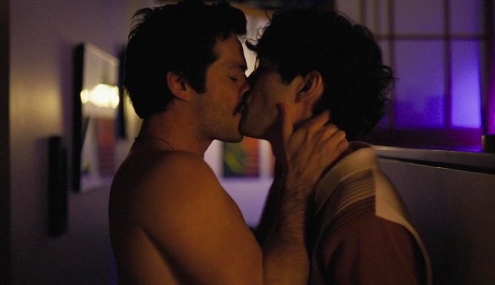 Dylan O'Brien's Sizzling Twinless Scene Takes the Internet by Storm