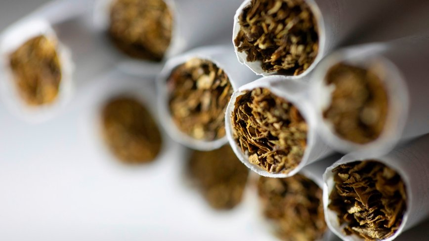 US Smoking Rates Hit Historic Low: Fewer Than 1 in 10 Adults Light Up