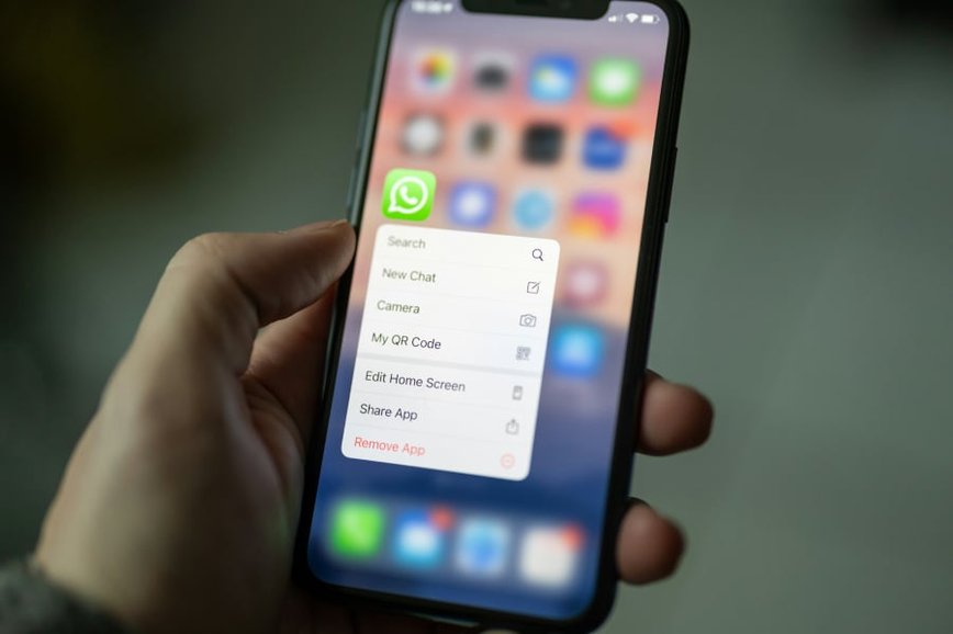 WhatsApp's Storage Habits Stir Up Privacy Concerns on Apple Devices