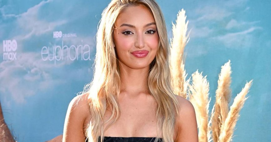 Meet Bella Podaras: Euphoria's New Spark in Season Three