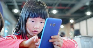 South Korea Weighs Restricting Minors' Smartphones to Child-Friendly Models